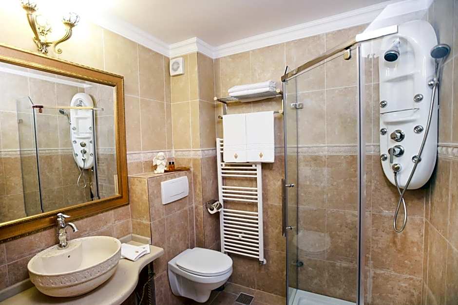 Hotel La Castel Iasi