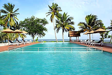 Abad Whispering Palms