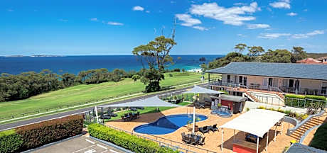 Amooran Oceanside Apartments and Motel