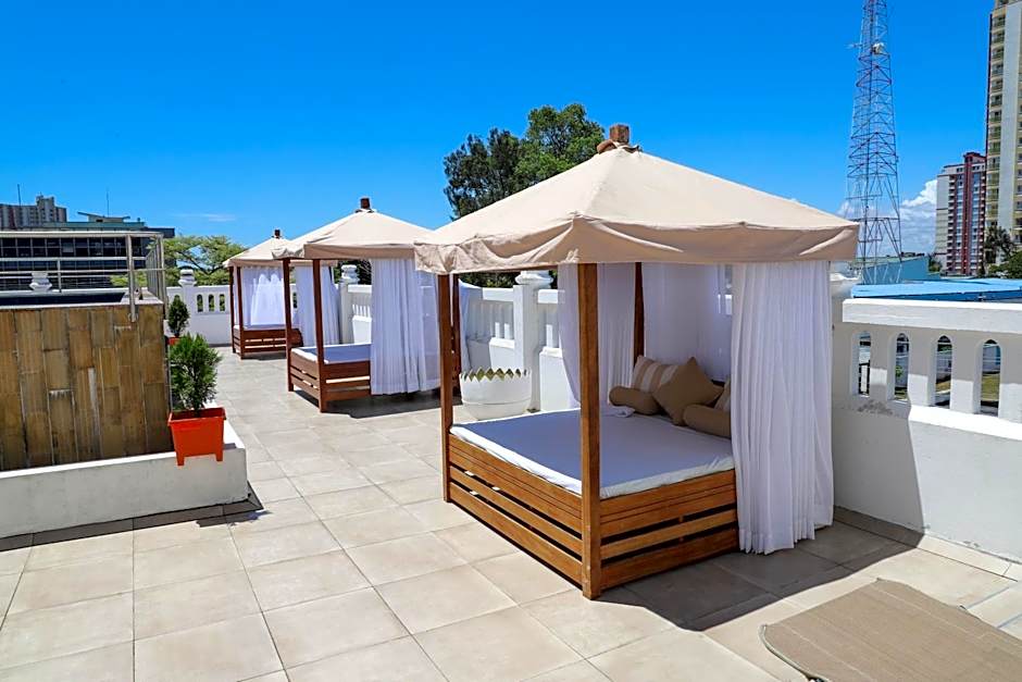 Sentrim Castle Royal Hotel