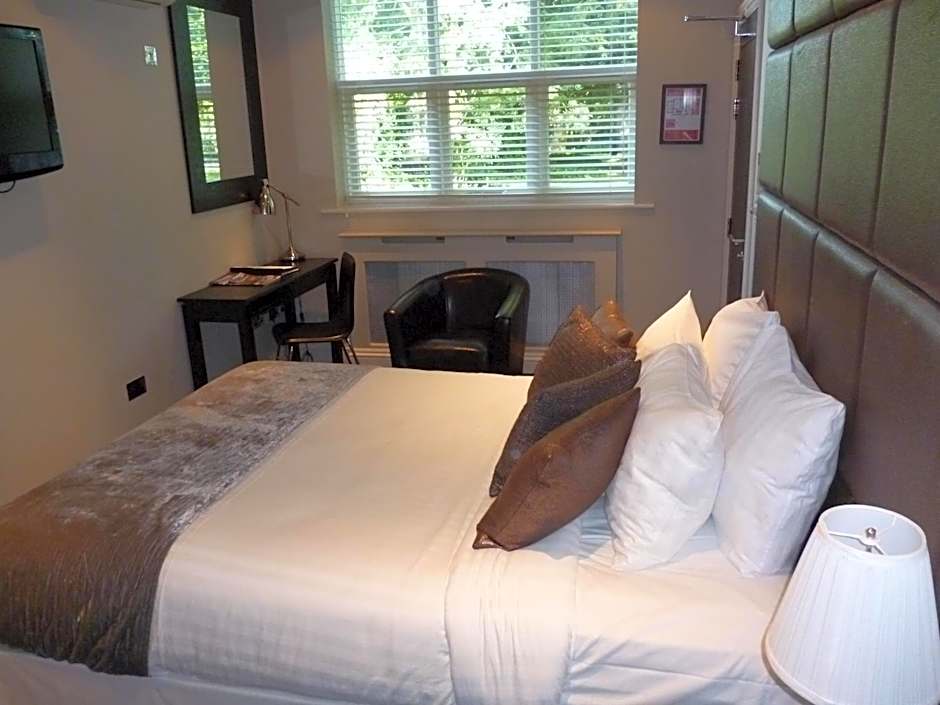 Best Western Plus Aston Hall Hotel