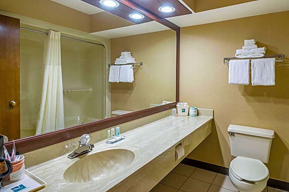 Quality Inn & Suites Frostburg-Cumberland