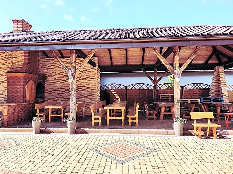 Hotel "XAVIER"