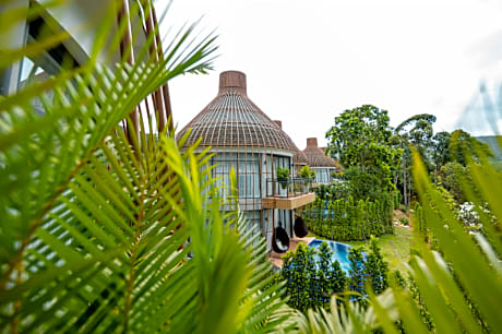 Bird Nest Villas by Mafiya