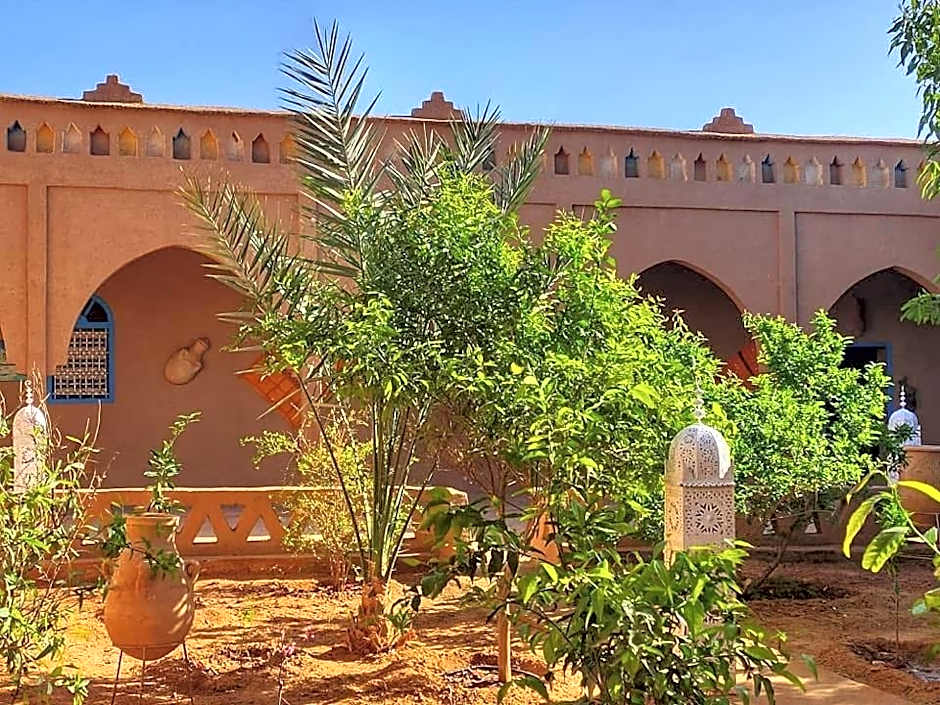 Porte De Sahara Ouzina