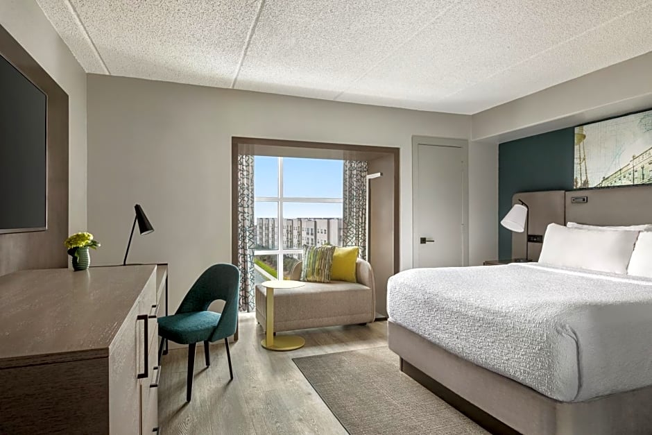 Hotel Alba Tampa, Tapestry Collection By Hilton