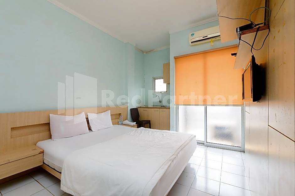 Tanres House Syariah Cilandak Mitra RedDoorz