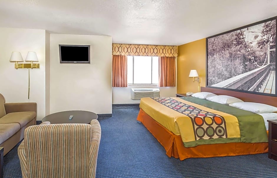 Super 8 by Wyndham - Mesa/Gilbert