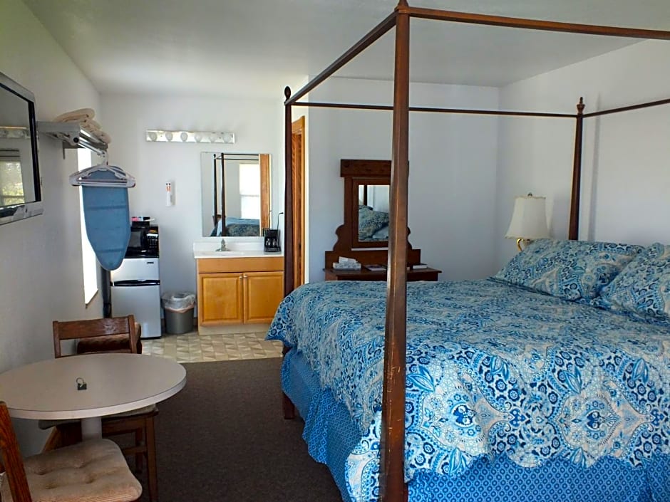 Scarborough Inn