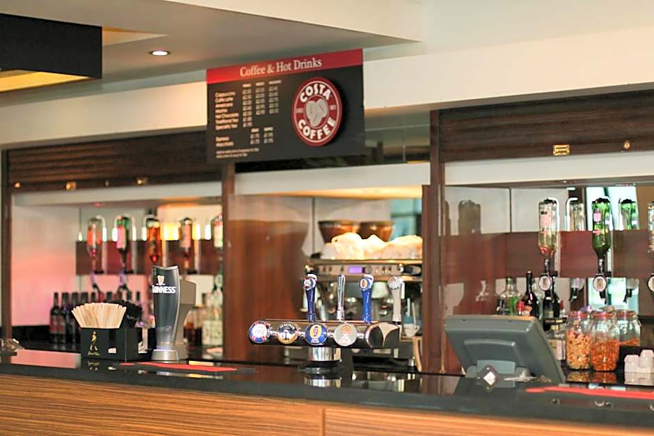 Holiday Inn Express London Heathrow T5 By IHG