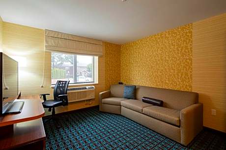 King Suite with Sofa Bed