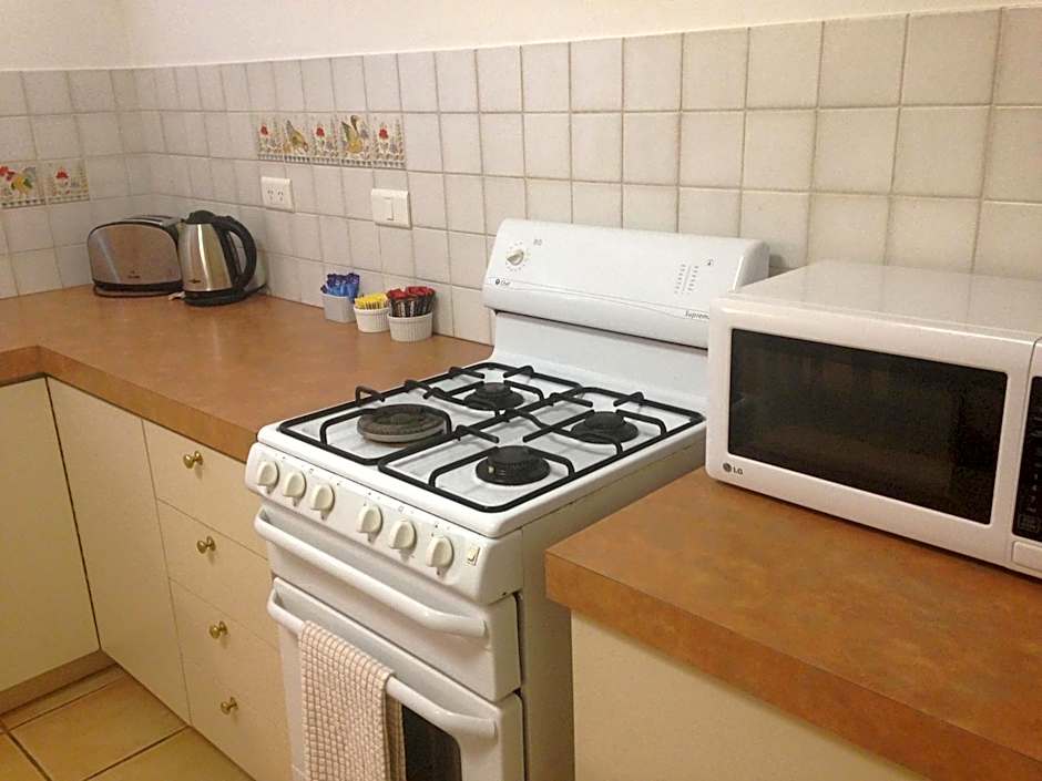 The Nosh & Nod - Avon Terrace