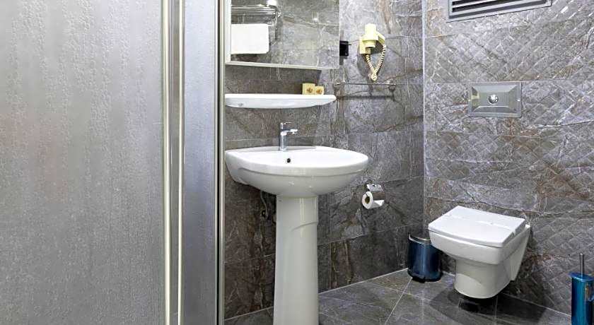 Kuran Hotel International