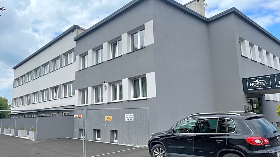 Aparthotel WADOWICE & Hostel GENERY