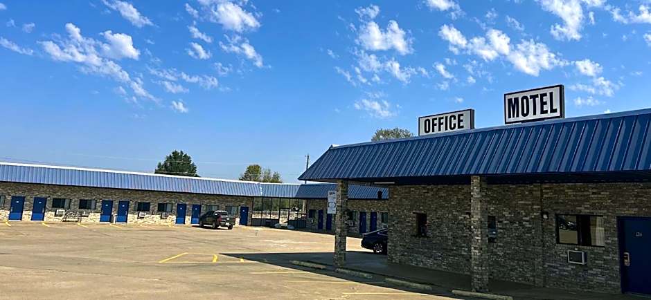 Coachman's Inn & Suites