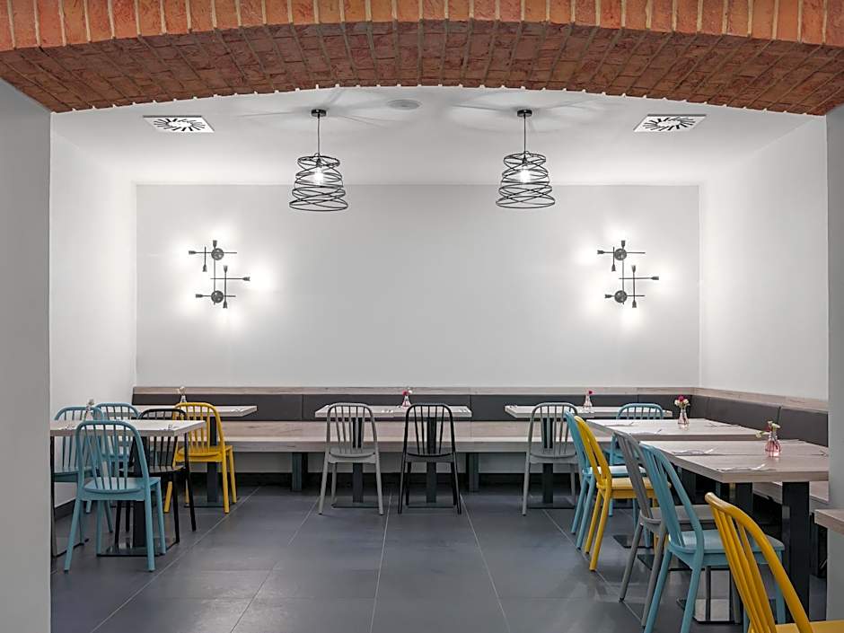 EA ApartHotel Melantrich