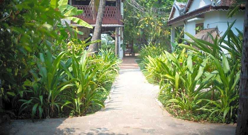 Sambor Village Hotel