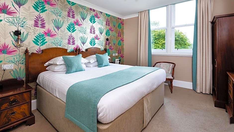 Sunbank House Metro Hotel