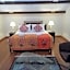 Heeren Straits Hotel