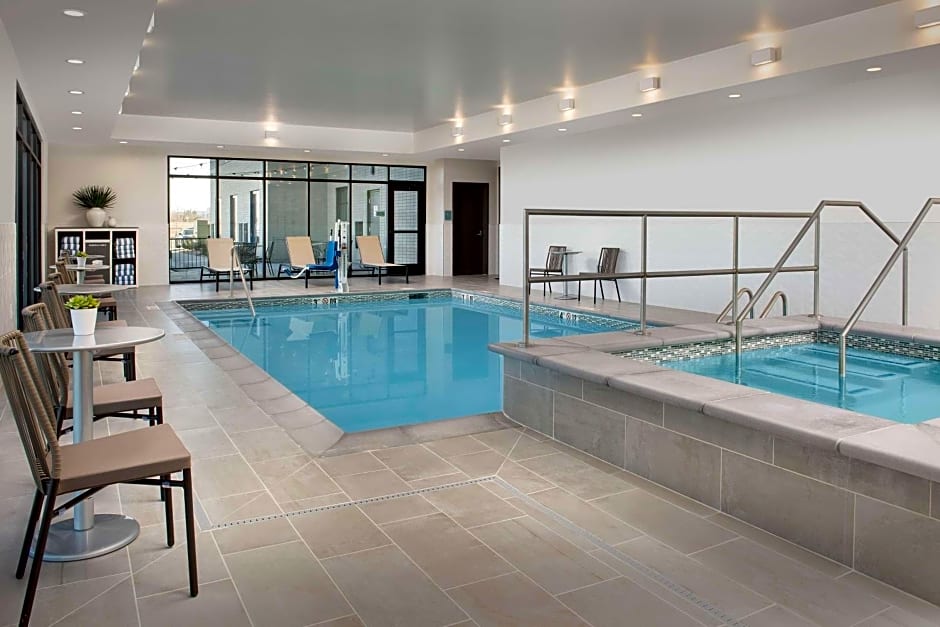Home2 Suites By Hilton Denver Northfield