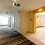 City Comfort Inn Zhuhai Fisher Girl Qinglv Road Seaside Swimming Field