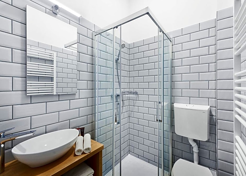 Lorelei Pension Adults Only