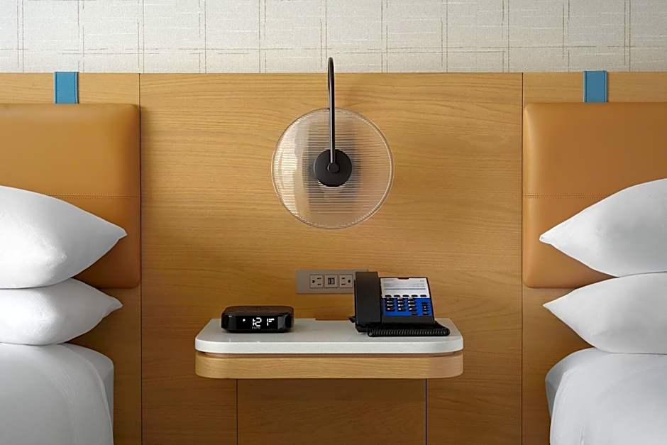 Delta Hotels by Marriott Vancouver Delta