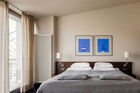 Penthouse Suite with Kitchenette