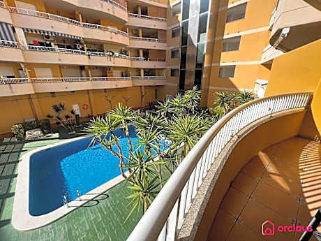 Piscina, Gym/Squash y Playa