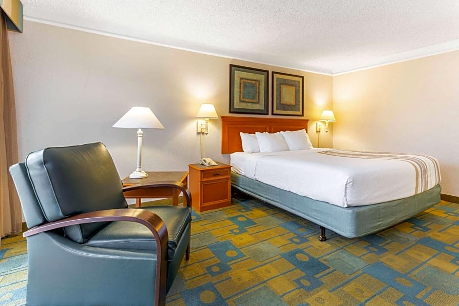 La Quinta by Wyndham Redding
