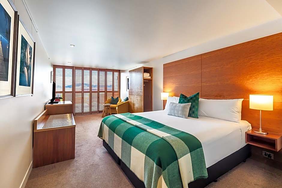 The Henry Jones Art Hotel