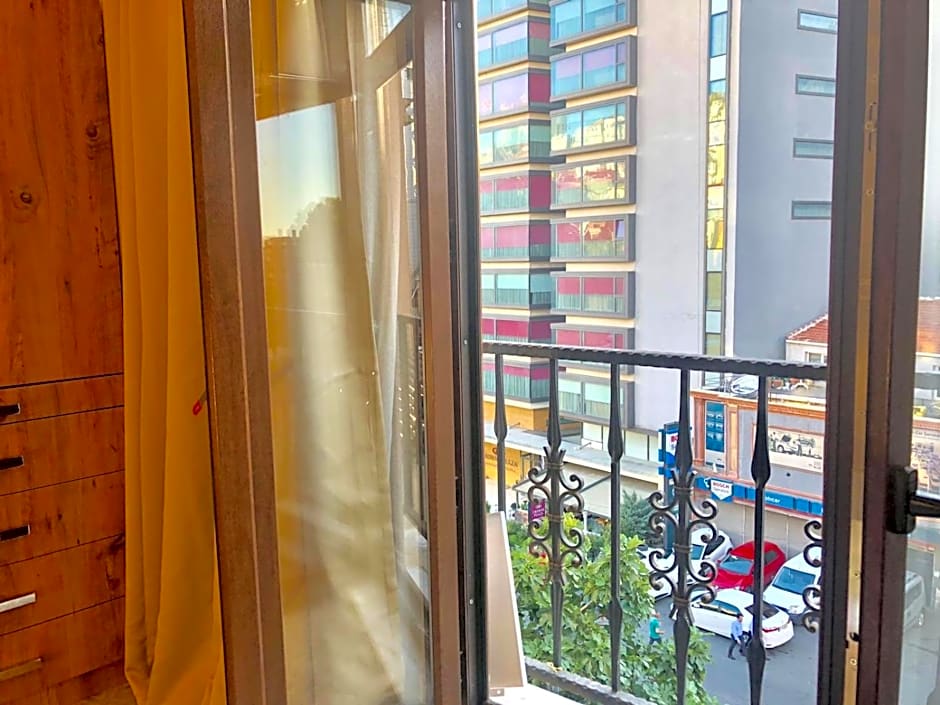 NOUR SUITE & RESIDENCE