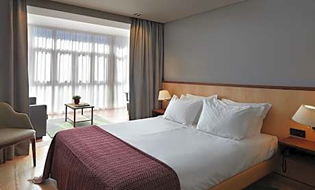 Junior Suite with Mountain View