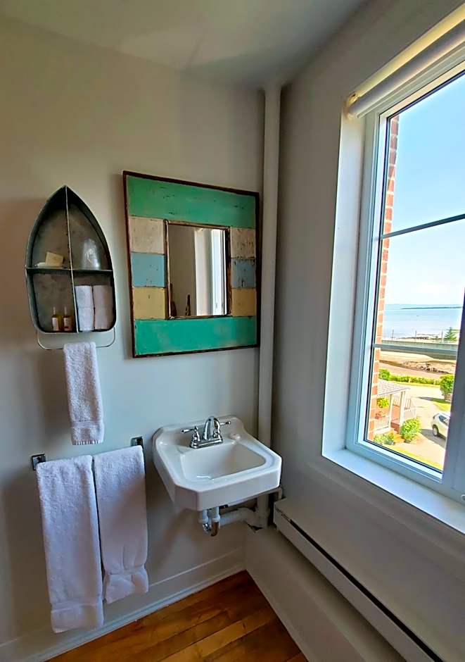 Auberge de la rive de Charlevoix - Auberge de jeunesse familiale pour voyageurs de tous âges