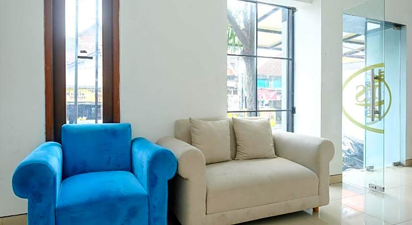 Urbanview Hotel Grand Surya Yogyakarta