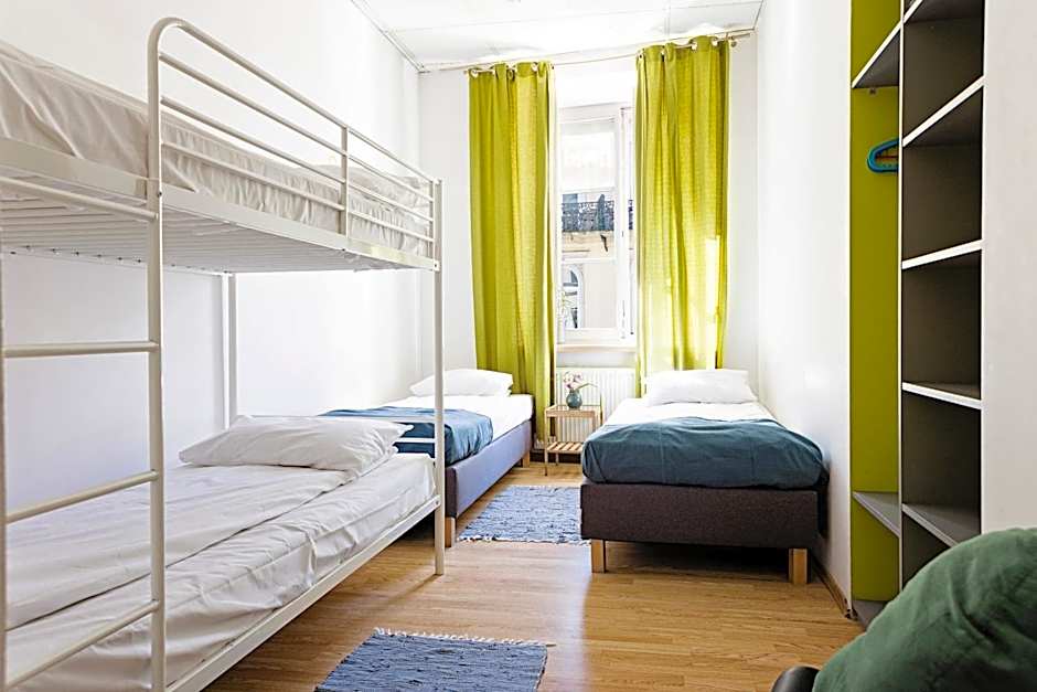 Folk Hostel Krakowskie Przedmieście