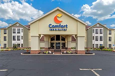 Comfort Inn & Suites Warsaw Near US-30