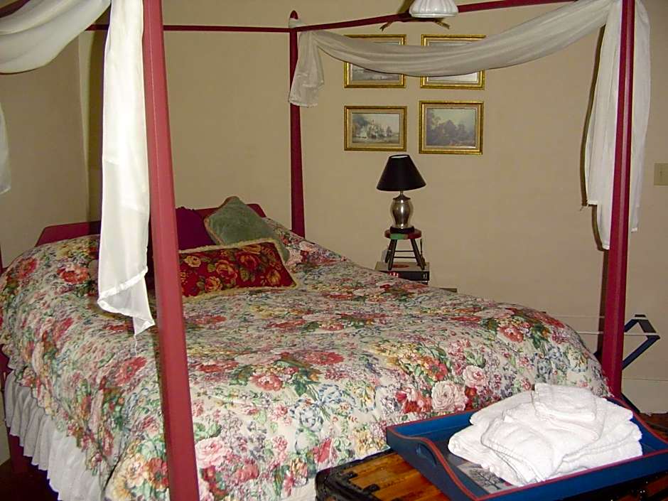 Stephen Clay Homestead Bed and Breakfast
