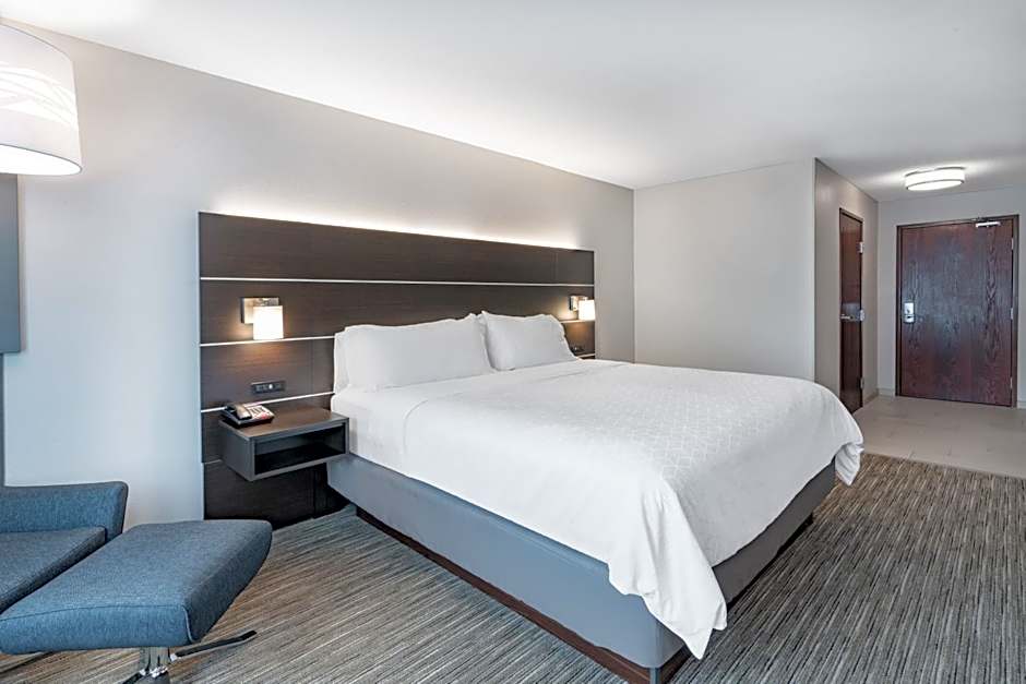 Holiday Inn Express & Suites Trinidad By IHG