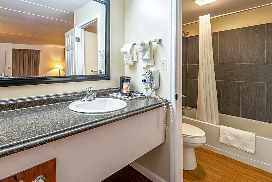 Econo Lodge Franklin