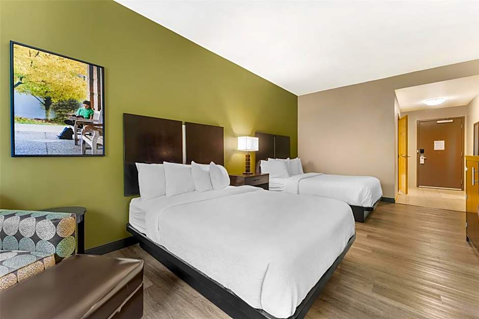Best Western Plus Franciscan Square Inn and Suites Steubenville