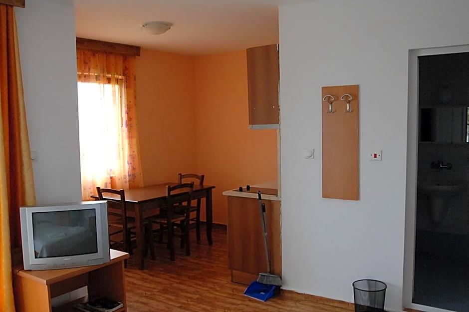 Condo Hotel Valentina