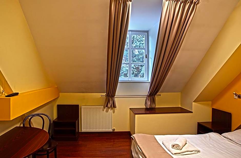 Teleki-Wattay Kastélyszálló