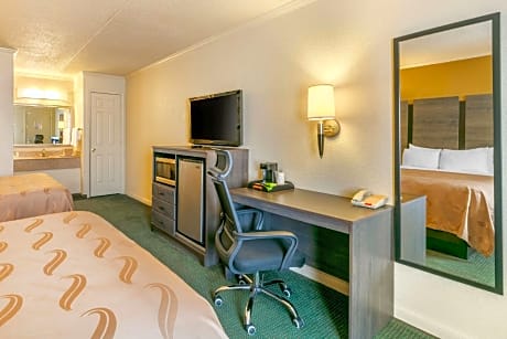 Double Room with Two Double Beds - Non-Smoking