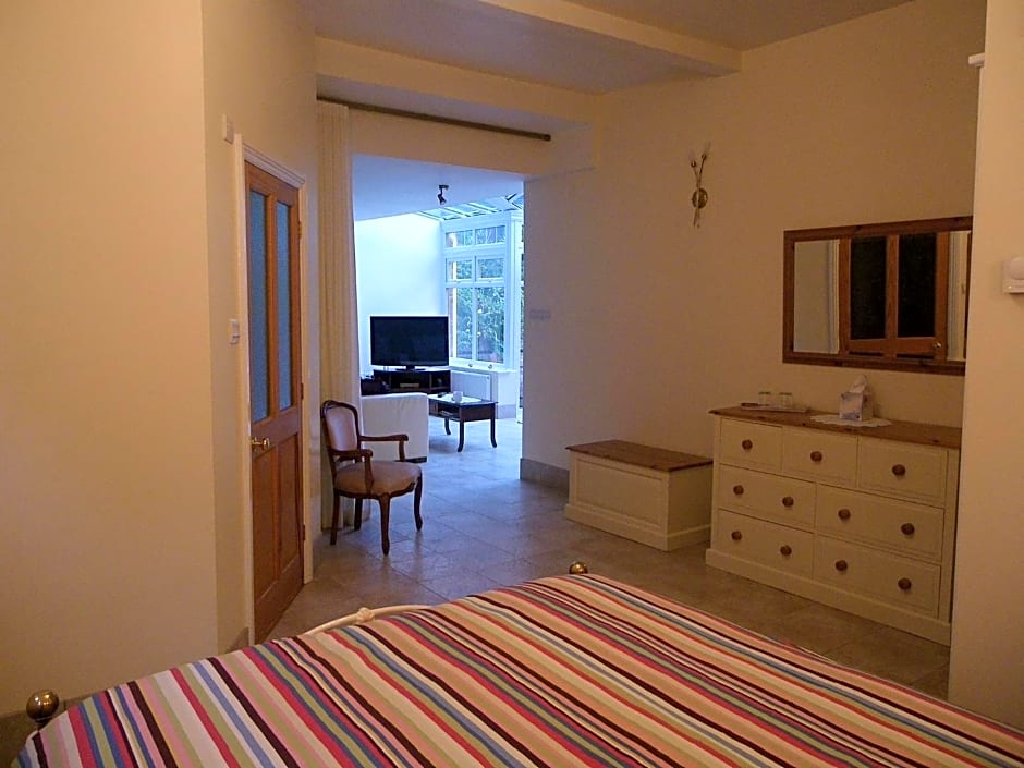 Strathmore Bed & Breakfast