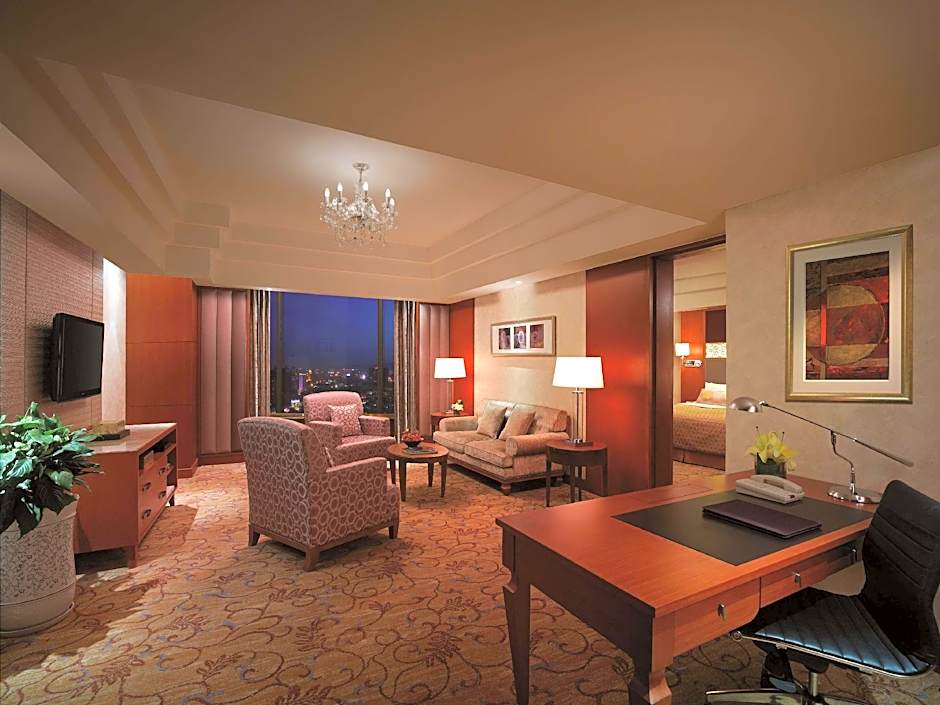 Photo 1 of 5 of Executive 2 Twin Beds Suite
