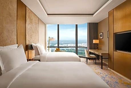 Premier Twin Room with Sky View