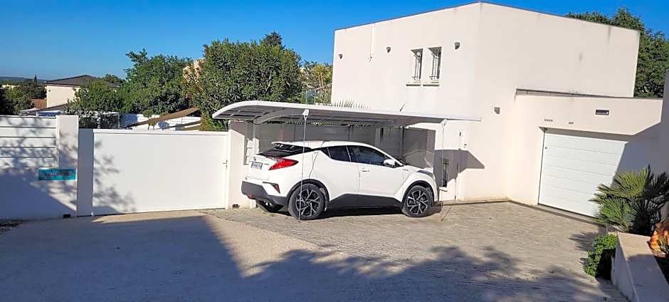 VILLA la VALENTINE 1