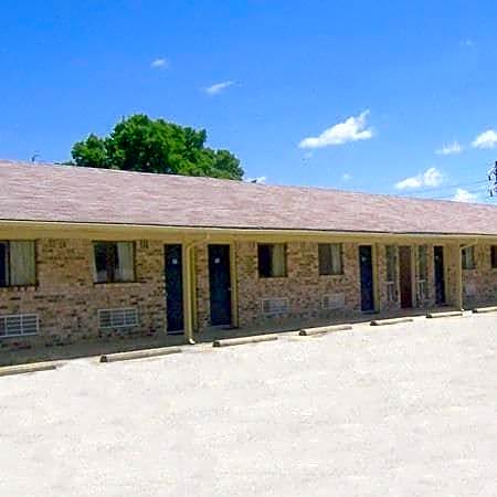 Townsman Motel