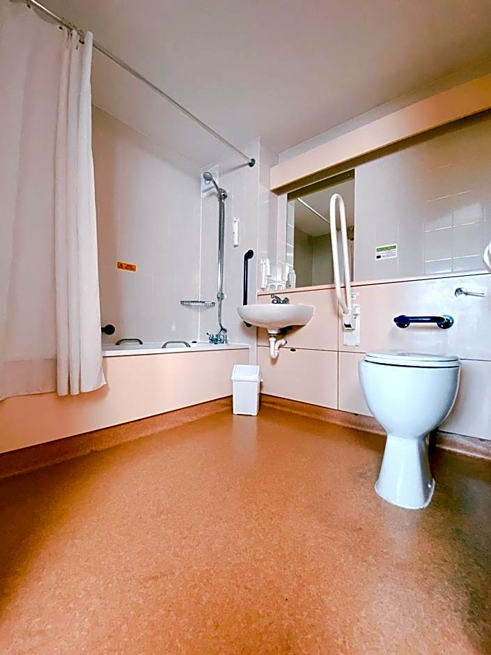 Redwings Lodge Baldock